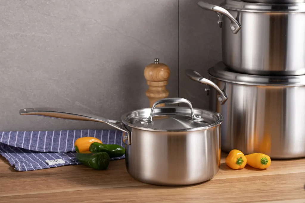 Whole Clad Stainless Steel Saucepan