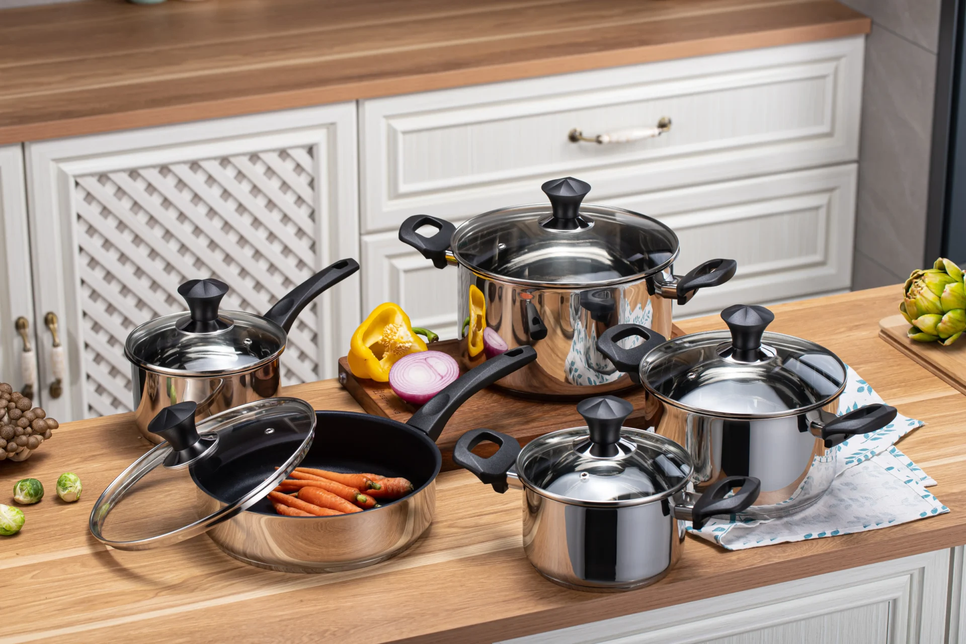 Pro Value Cookware Set