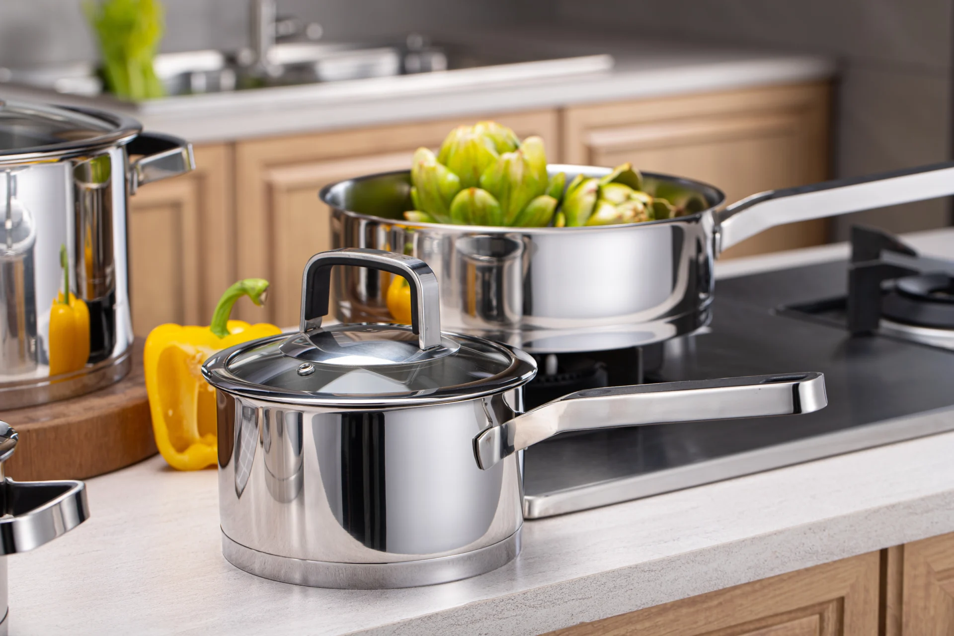 induction cooktop with cookware set Saucepan