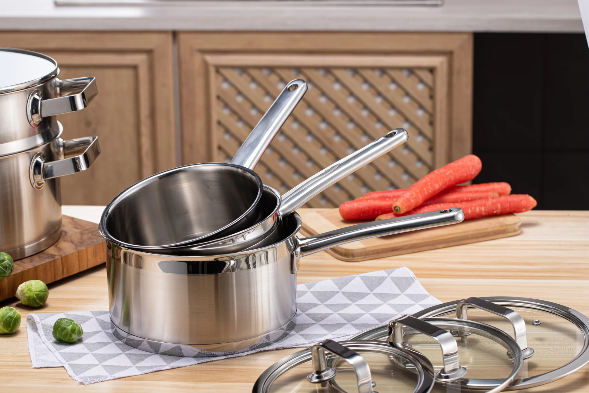 Customized Cookware Producer
