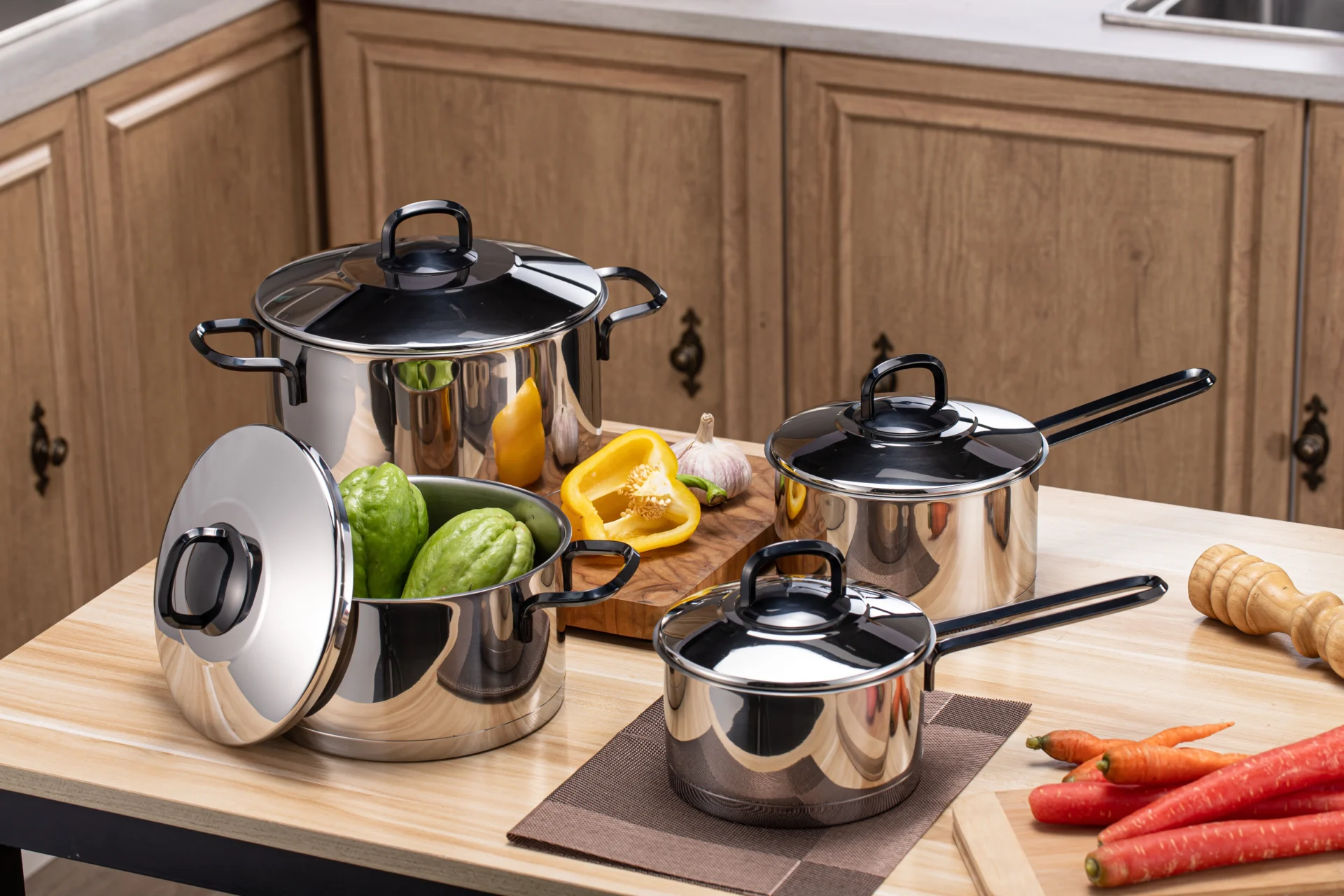 beginner stainless steel cookware